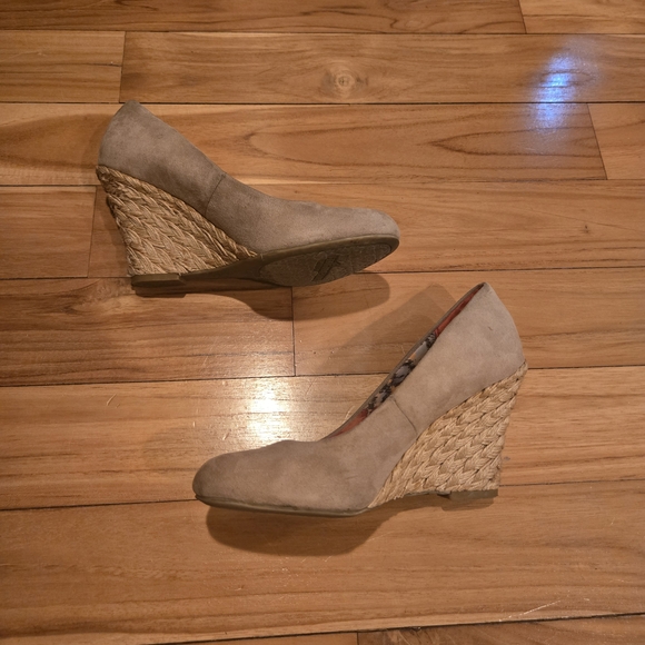 Fergalicious Tiny Too Suede Taupe Wedges - Picture 1 of 7
